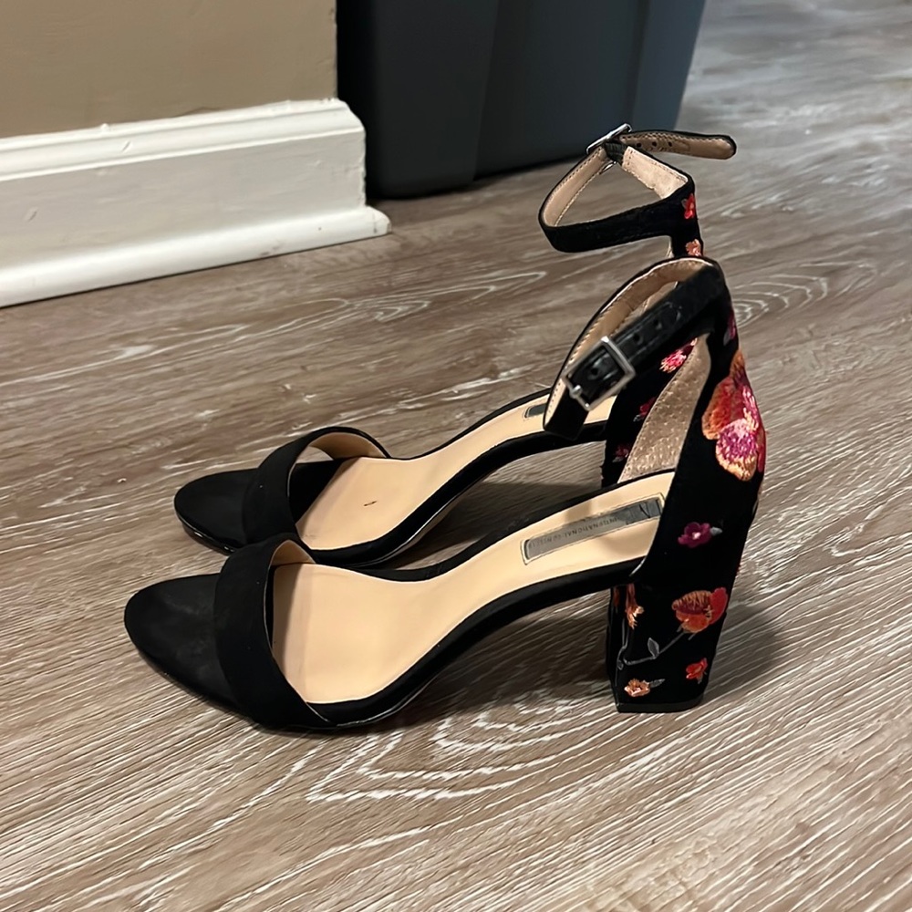 Black embroidered heels